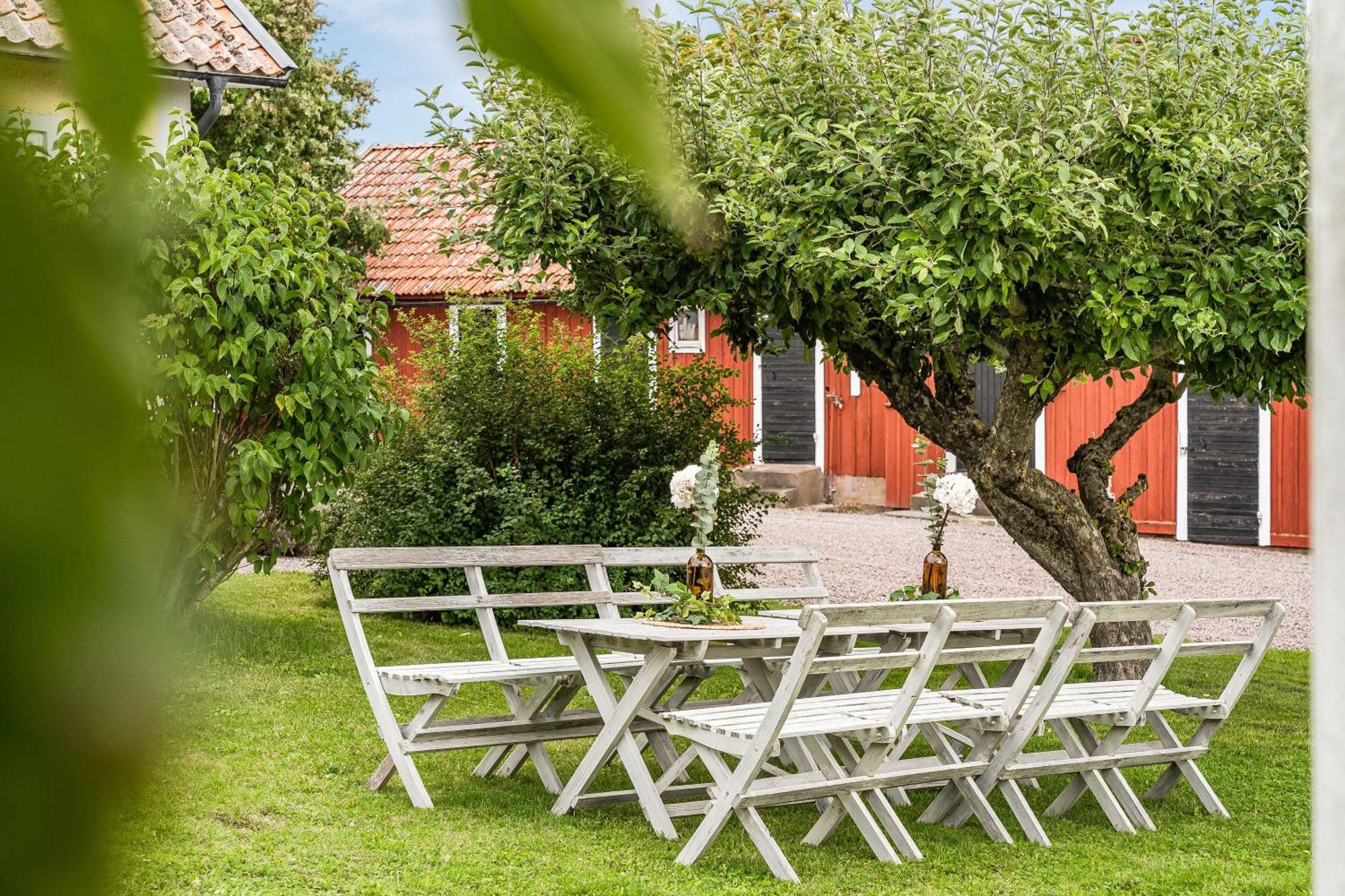 Stubbegarden - Unique Swedish Style With Fireplace Vadstena Exterior photo